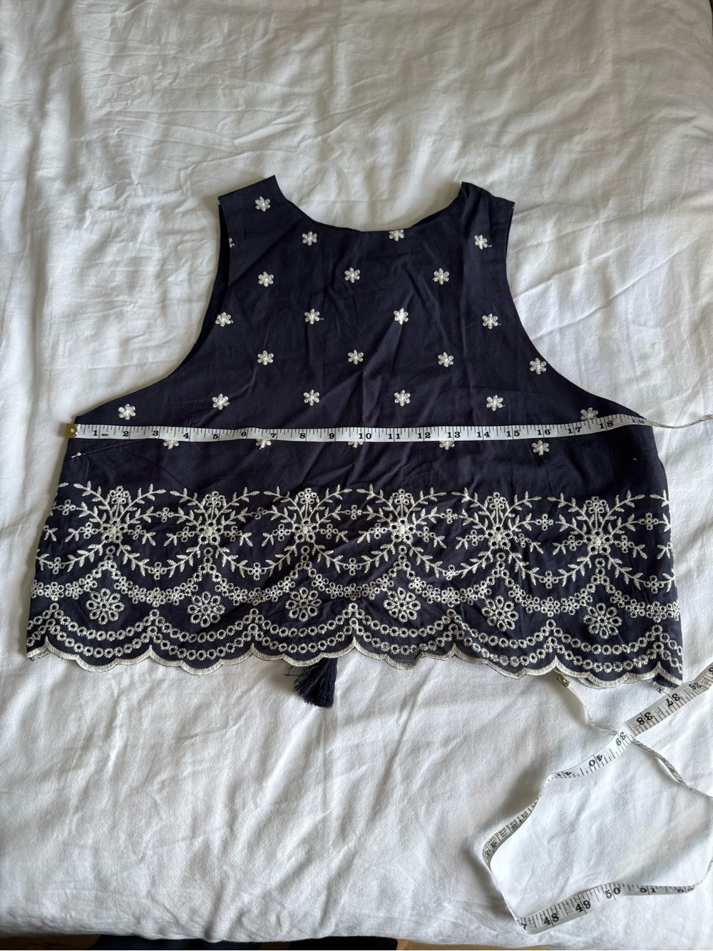En Saison Nara Dark navy blue embroidered skirt & top set medium scallop hem NWT - Picture 9 of 16